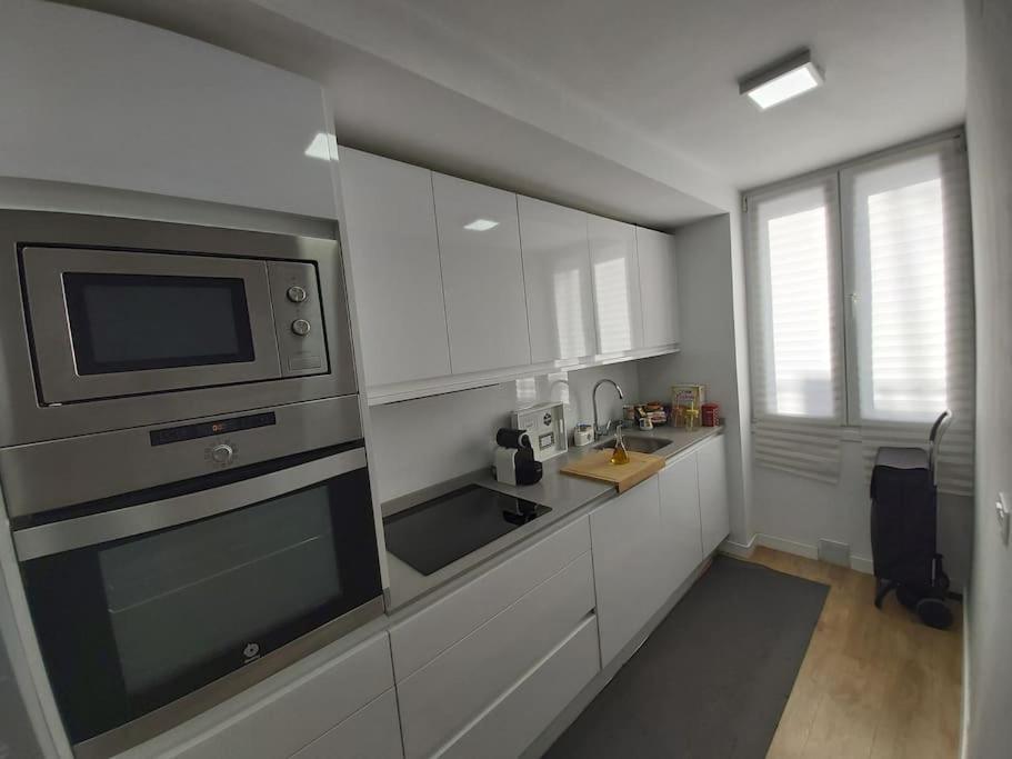 Luminoso Apartamento En El Centro, Con Mucho Arte Sevilla Buitenkant foto