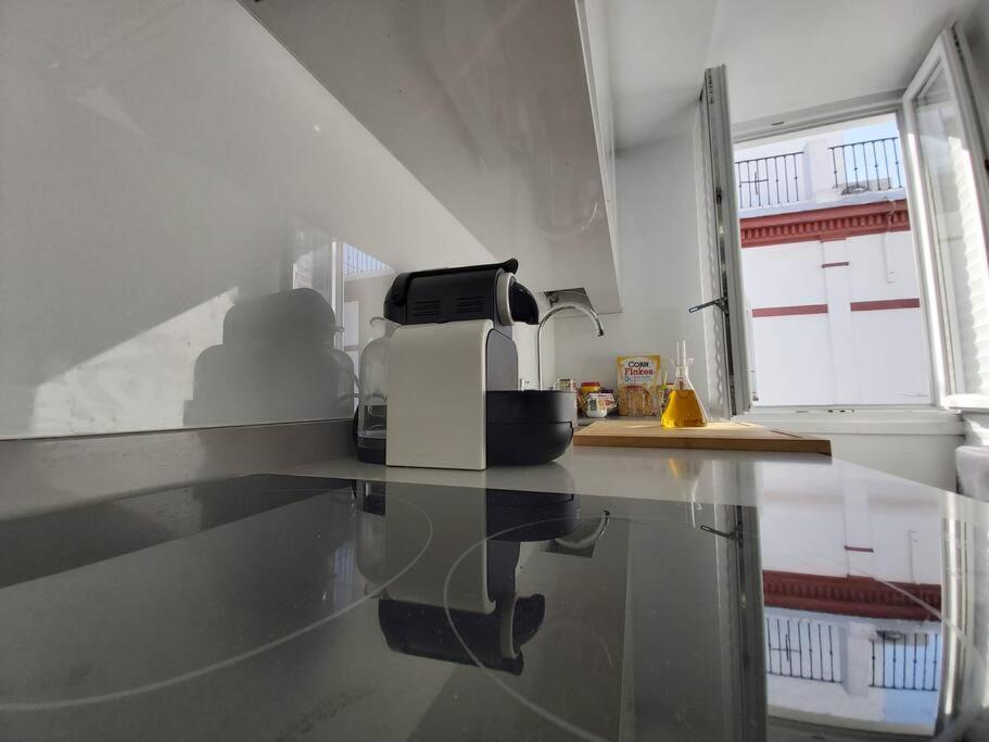Luminoso Apartamento En El Centro, Con Mucho Arte Sevilla Buitenkant foto
