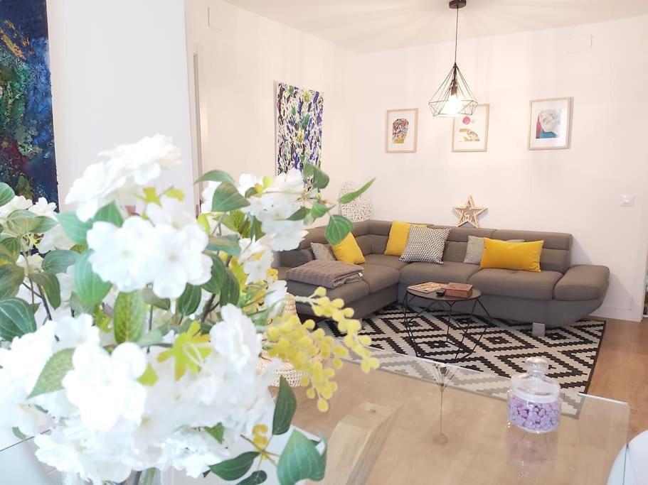 Luminoso Apartamento En El Centro, Con Mucho Arte Sevilla Buitenkant foto